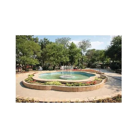 C/x St. Stefan House 1 * סוזופול